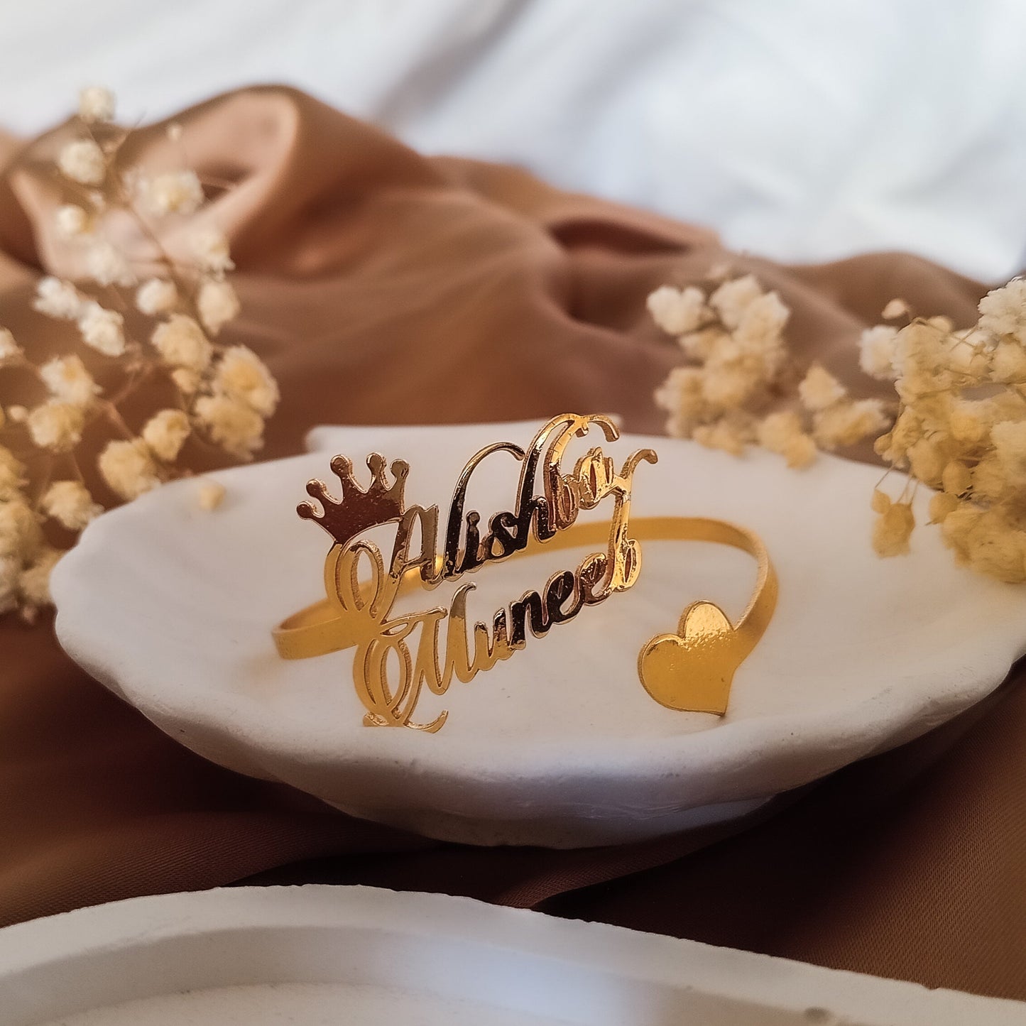 Personalized Cursive Crown Name Bangle